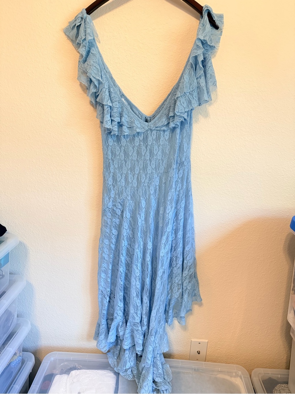 Kimchi Blue Chiara Sheer Lace Midi Dress, baby blue, size L - Picture 4 of 11